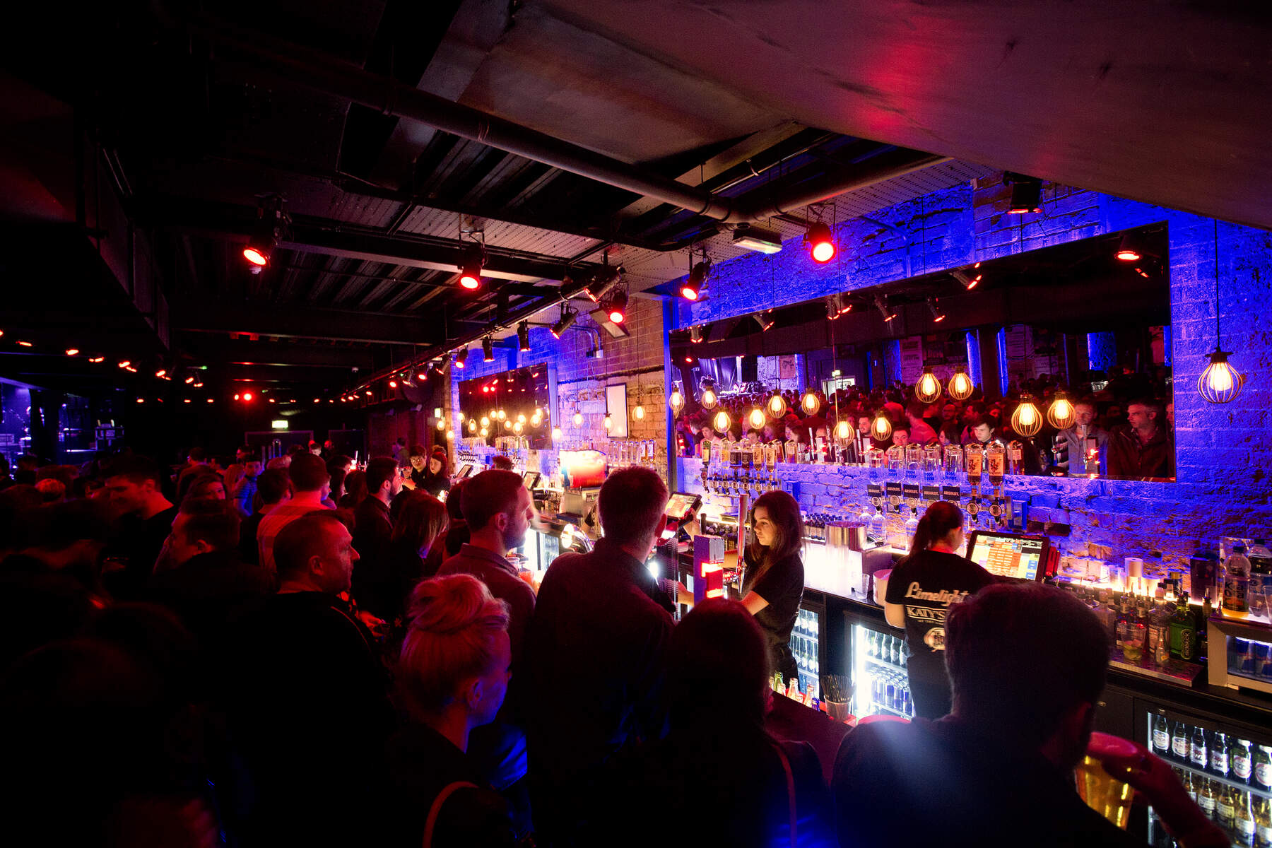 Nightclub bar online